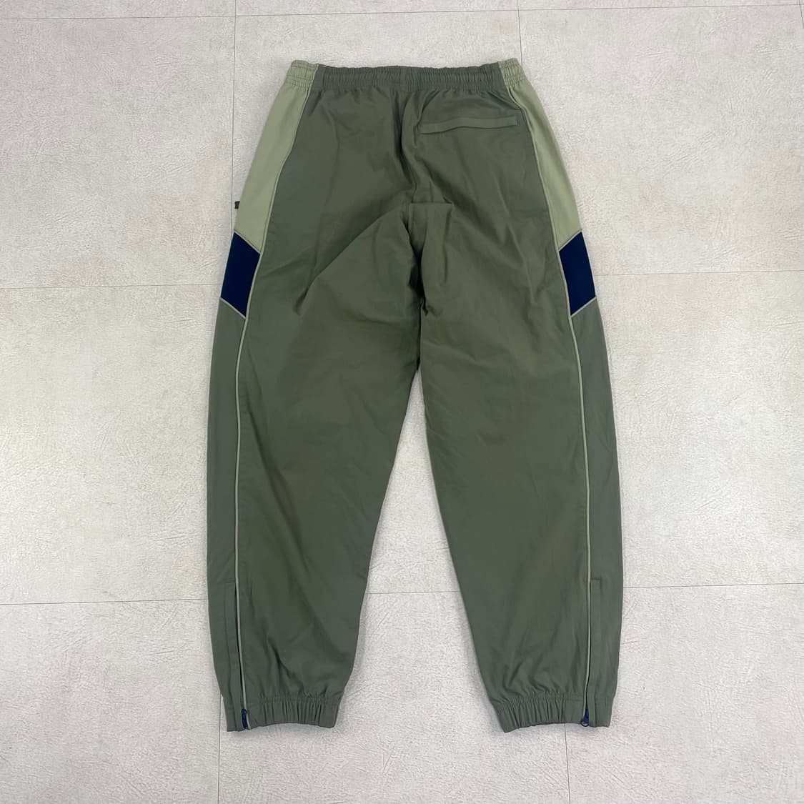 나이키 sb 러기드 트랙 팬츠 올리브 (95) 상품이미지2