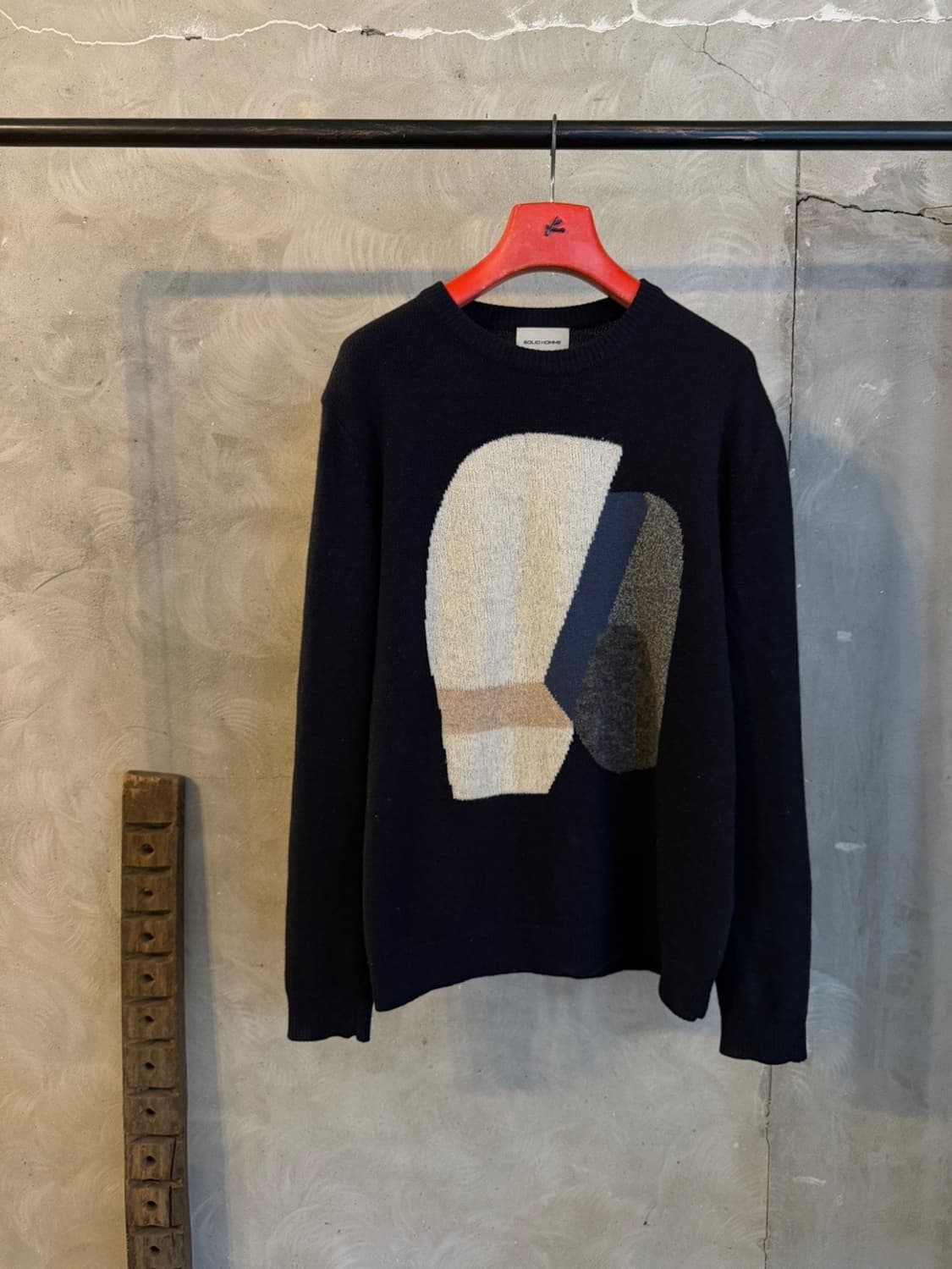 솔리드옴므 그래픽 니트 100 상품이미지1