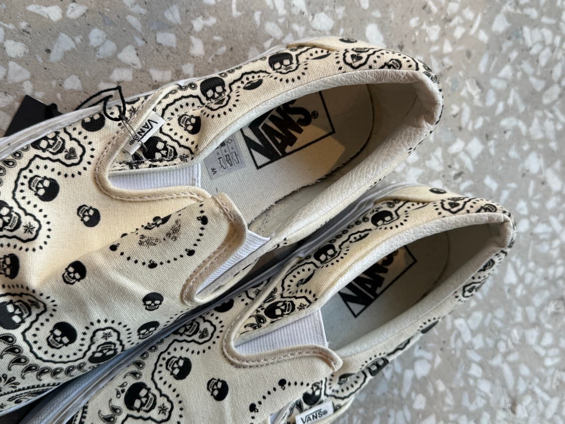 Vans Classic Slip On Bandana Classic Whi 상품이미지3