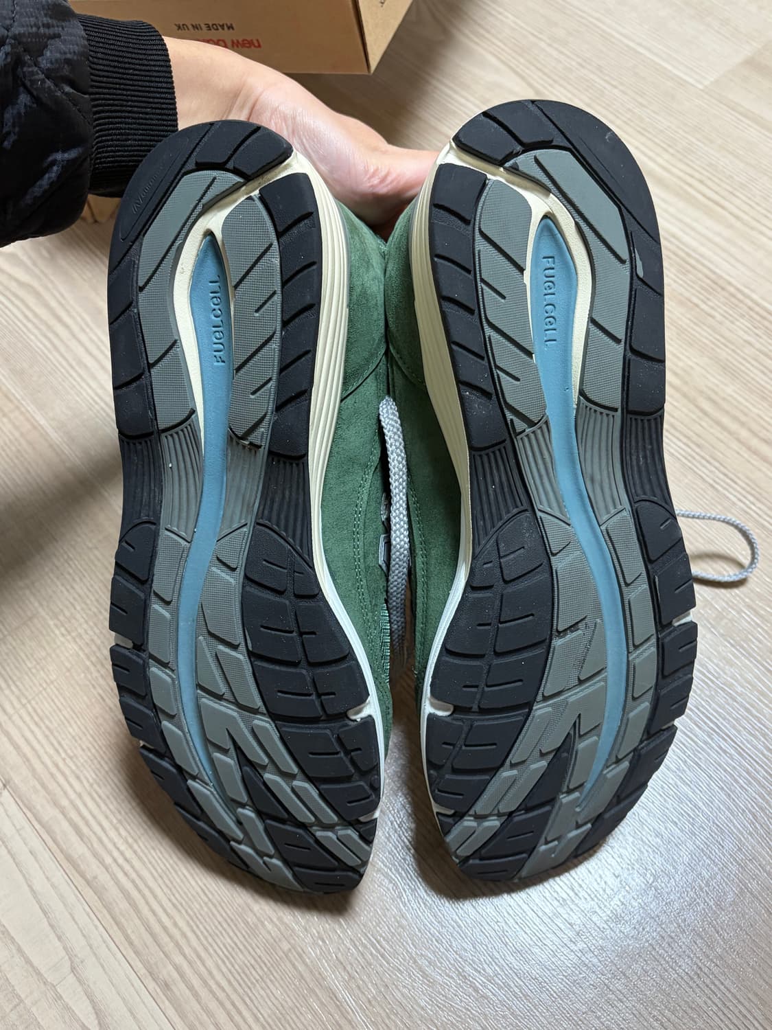 뉴발란스 991v2 메이드 인 UK 콤부 그린 300 상품이미지7