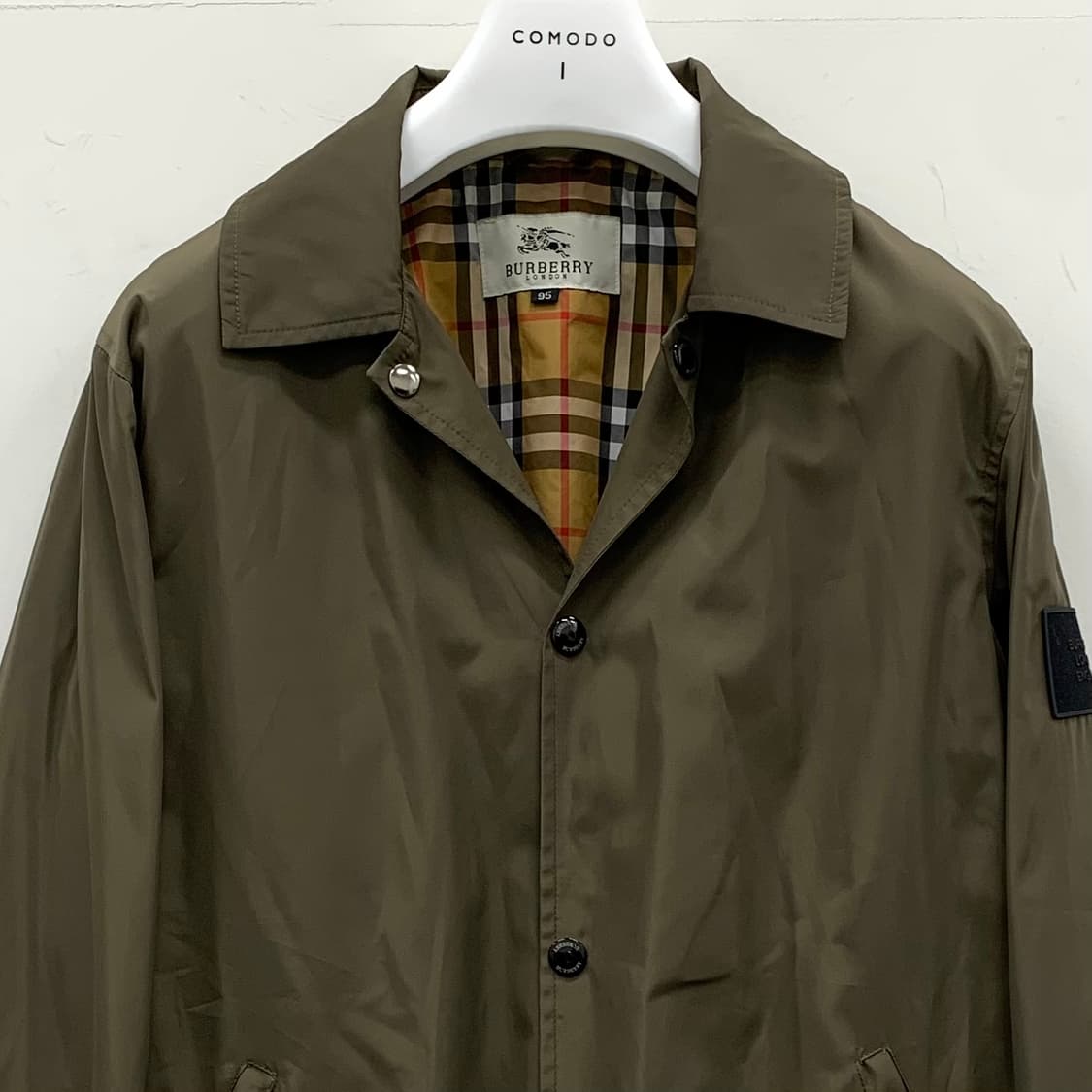 버버리 패치 코치 자켓 상품이미지2