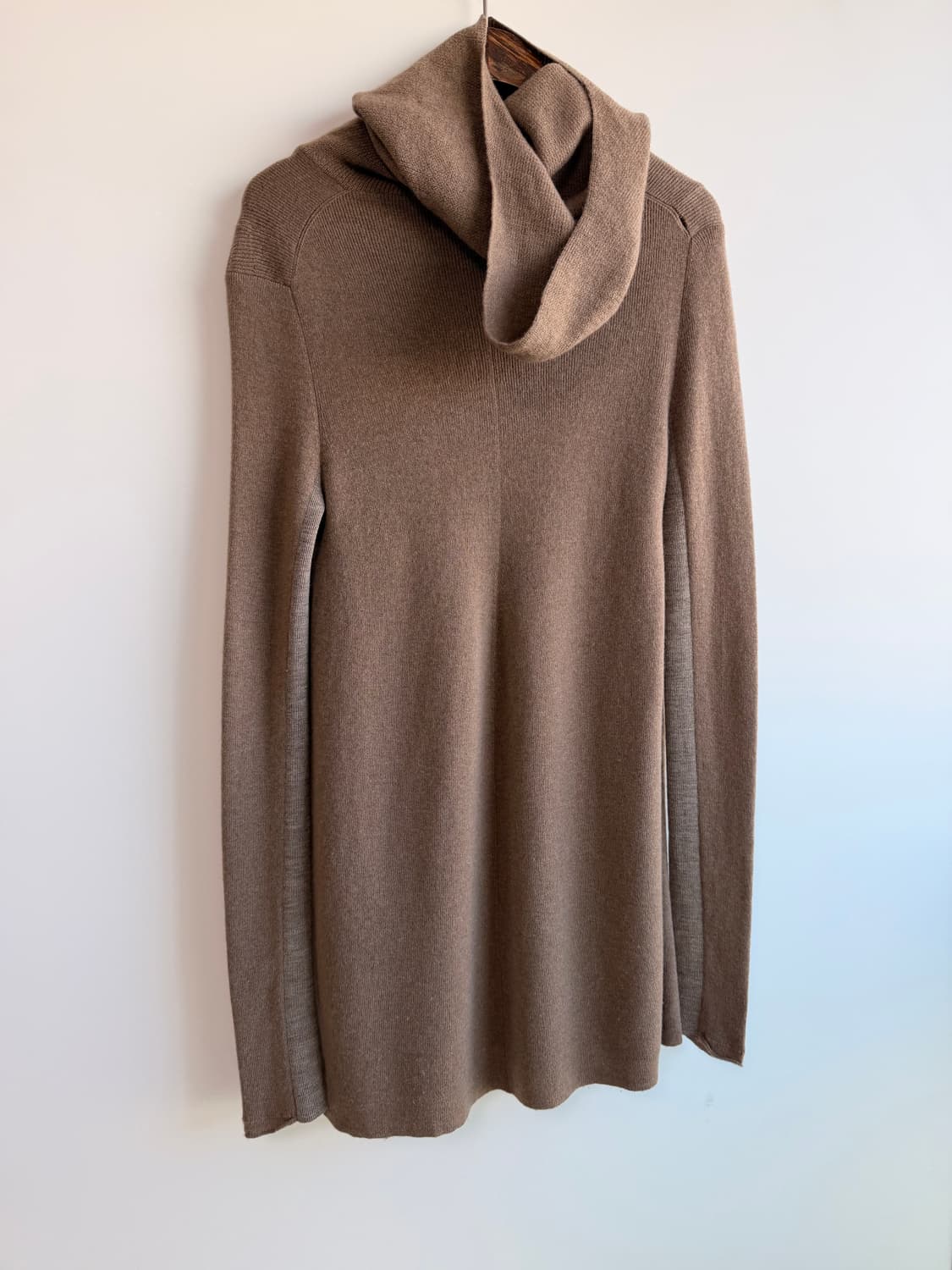 한섬 타임 브라운 폴라 &후드 니트 free 상품이미지8