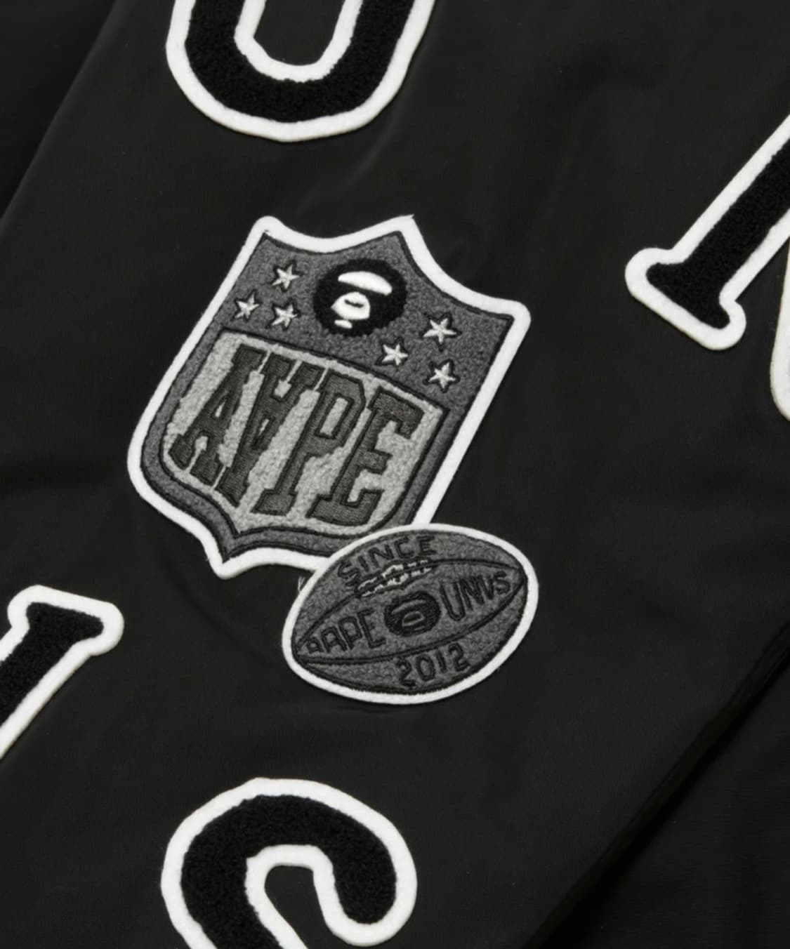 aape 에이프 베이스 문페이스 베이스볼 메인 자켓 바시티 스타디움 블랙 상품이미지7