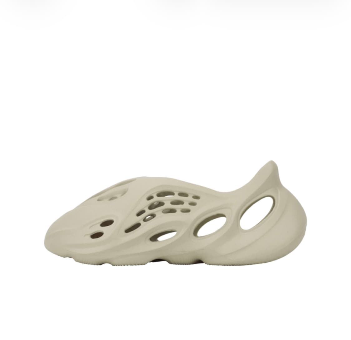 (265) 아디다스 이지 폼 러너 샌드 상품이미지1