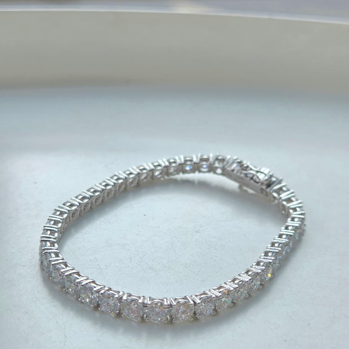 2부 랩다이아 18K 화이트골드 테니스팔찌 상품이미지4