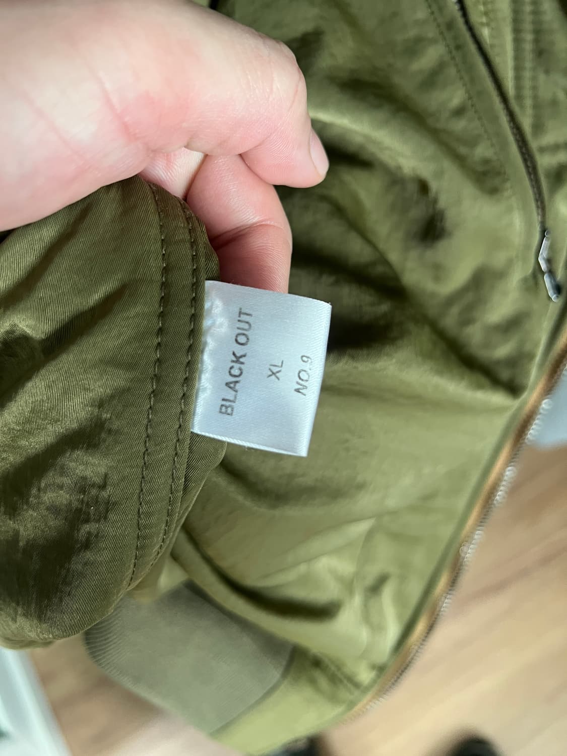 블랙아웃 ma-1 XL 상품이미지3