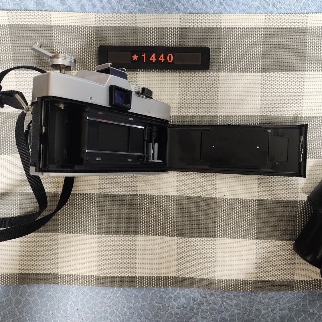 미놀타 SR T 101 필름카메라 1.4렌즈 실버바디 케이스포함 상품이미지6