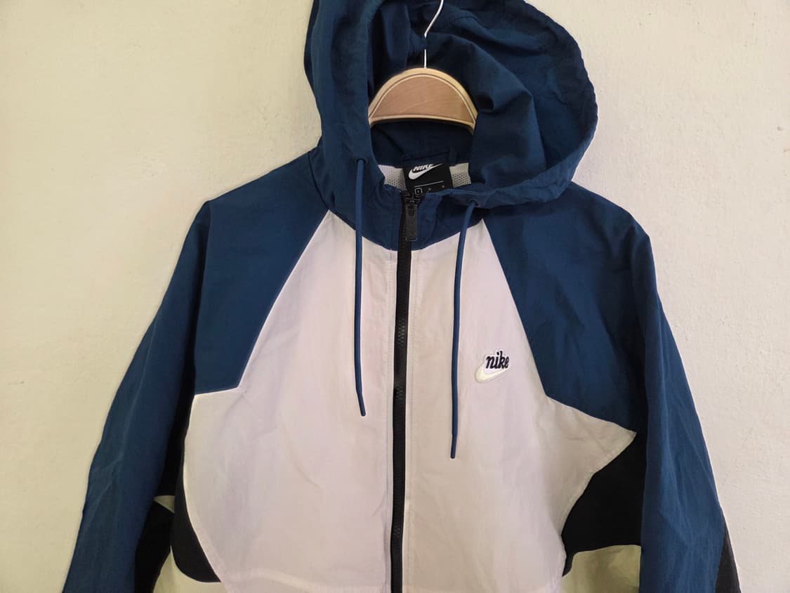 나이키 윈드러너 바람막이 L 상품이미지2