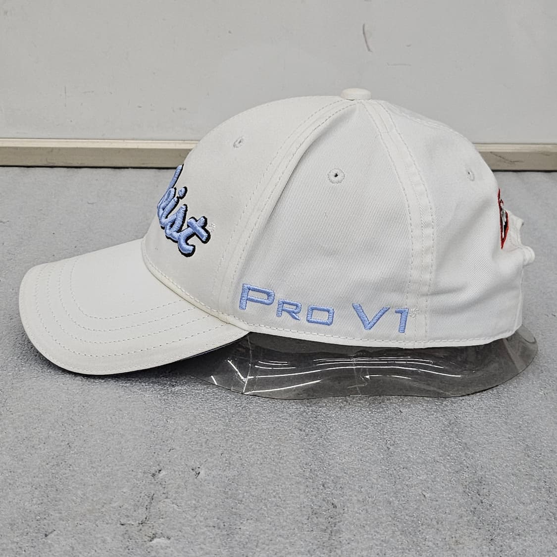 타이틀리스트 Pro V1 골프 모자 화이트 상품이미지3