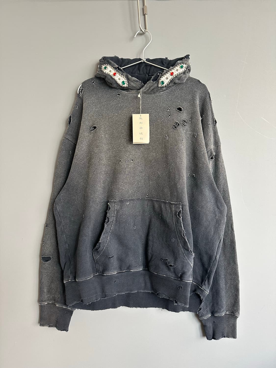 캐피탈 스릴러 데미지드 후드 스터드 블랙 상품이미지1