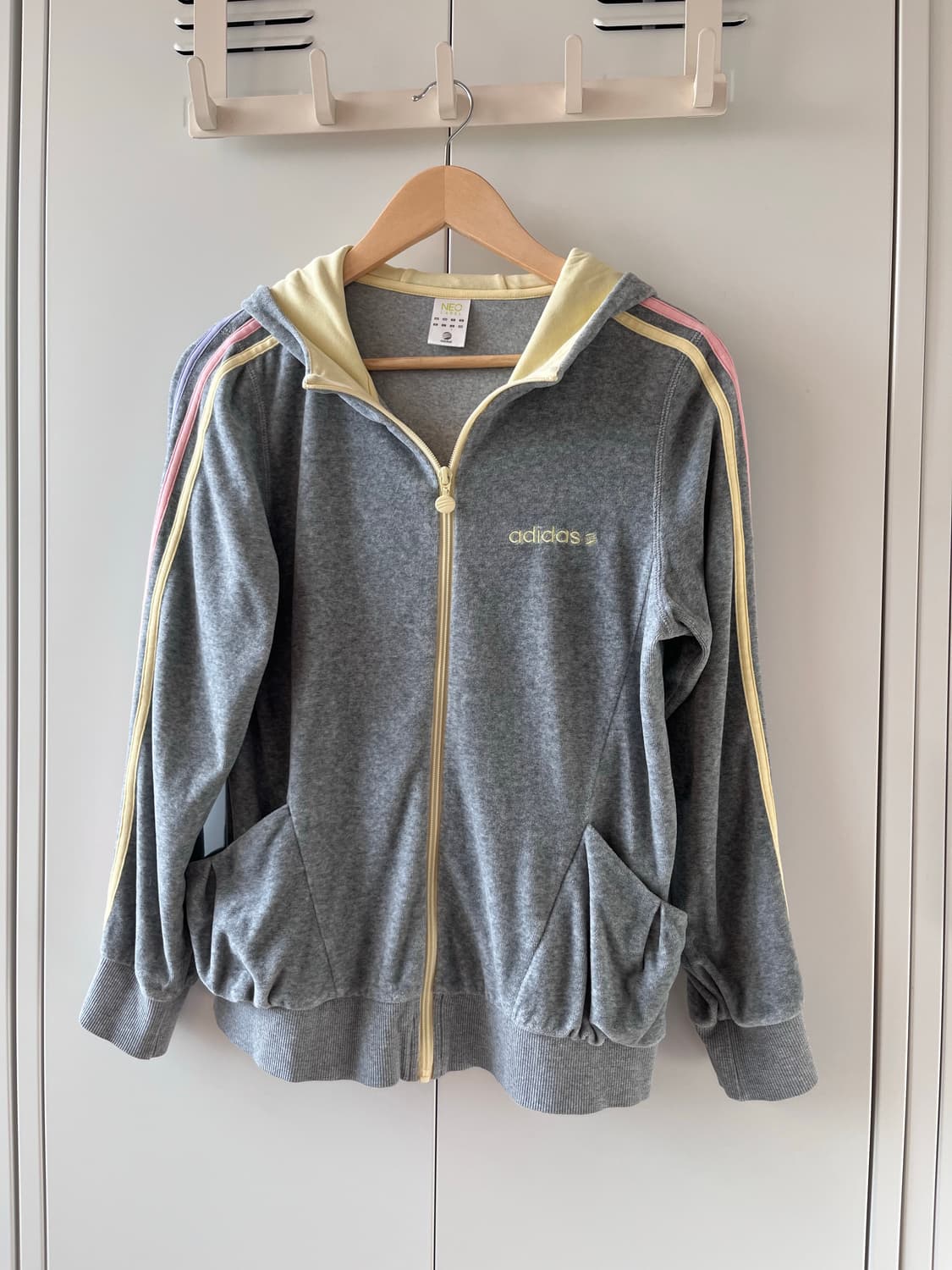 아디다스 솜사탕 삼선 무지개 후드집업  상품이미지4