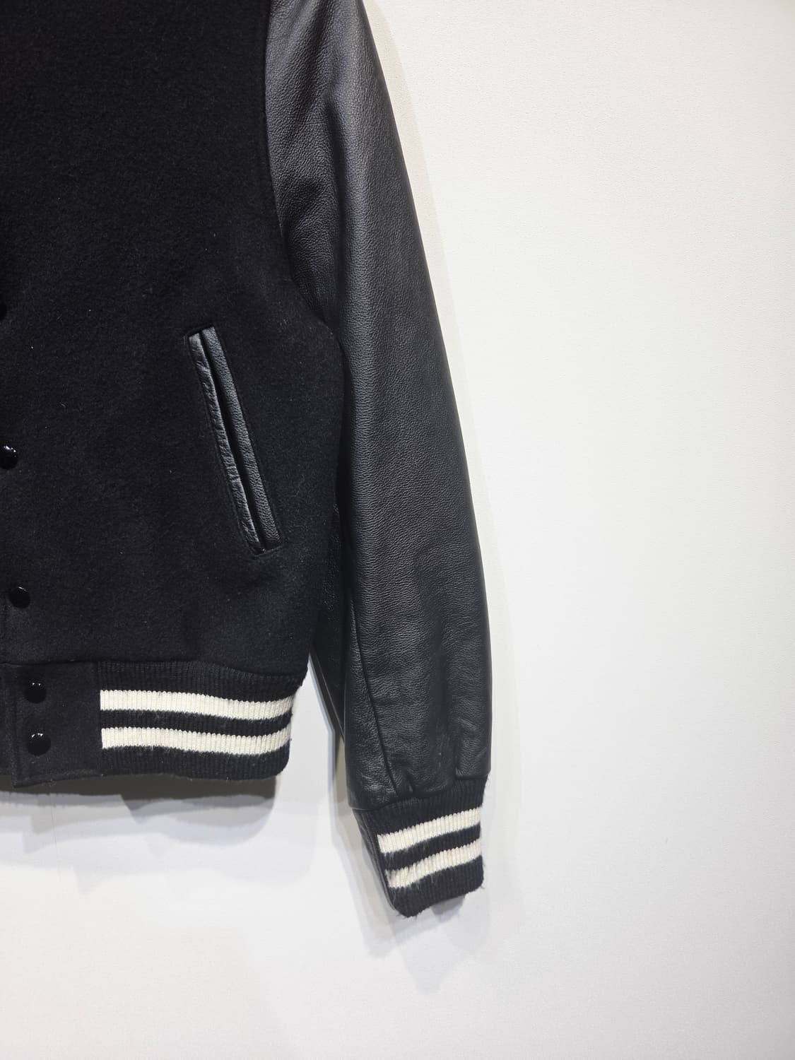 제너럴 서플라이 x GB스포츠 가죽 배색 바시티 자켓 상품이미지5