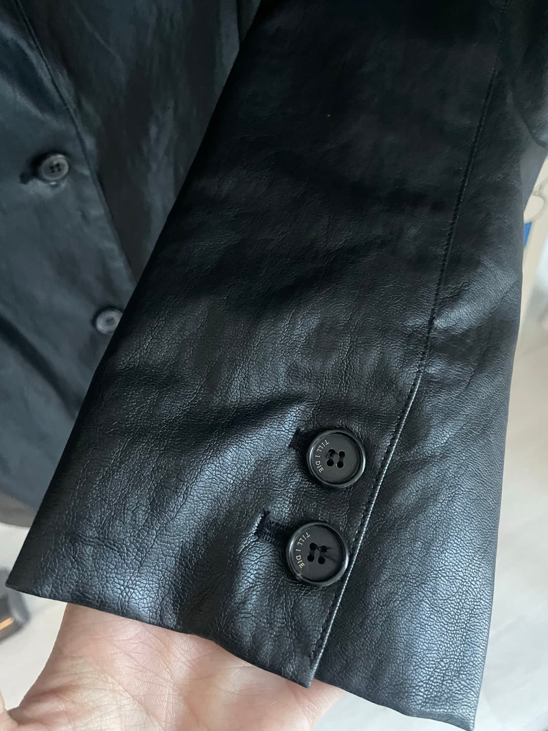 틸아이다이 블랙 레더 자켓 FREE 상품이미지7