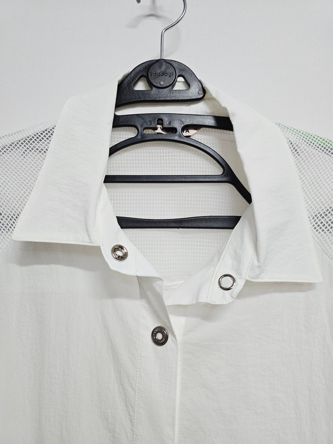 vv올리비아 화이트 망사 셔츠 자켓 7부 상품이미지2