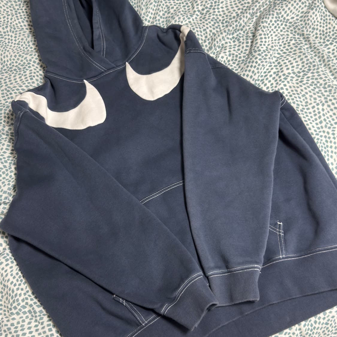 나이키 스우시 기모 후드티 상품이미지5