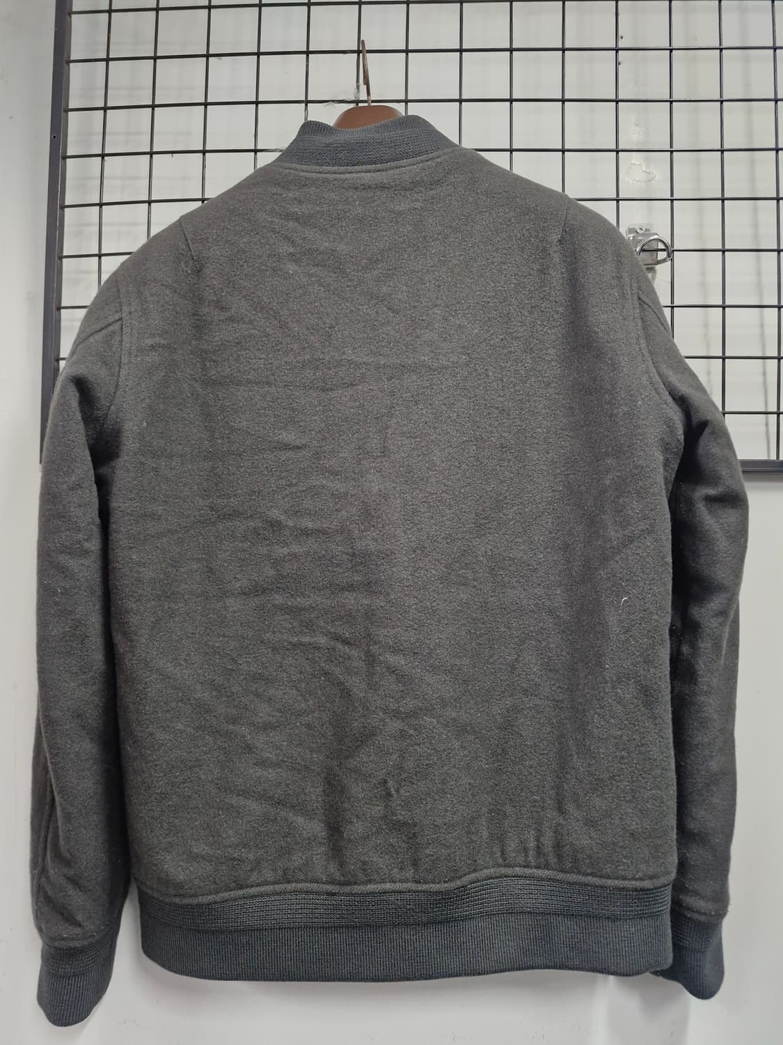 95-100L 라코스테 울 폴리에스터 봄버 자켓 카키. 상품이미지6