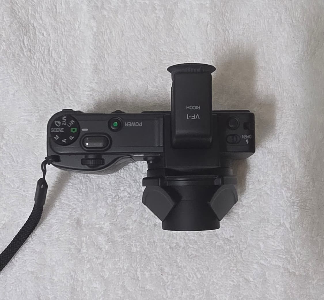 RICOH 리코 디지털카메라 gx100 capilio 팝니다. 상품이미지4