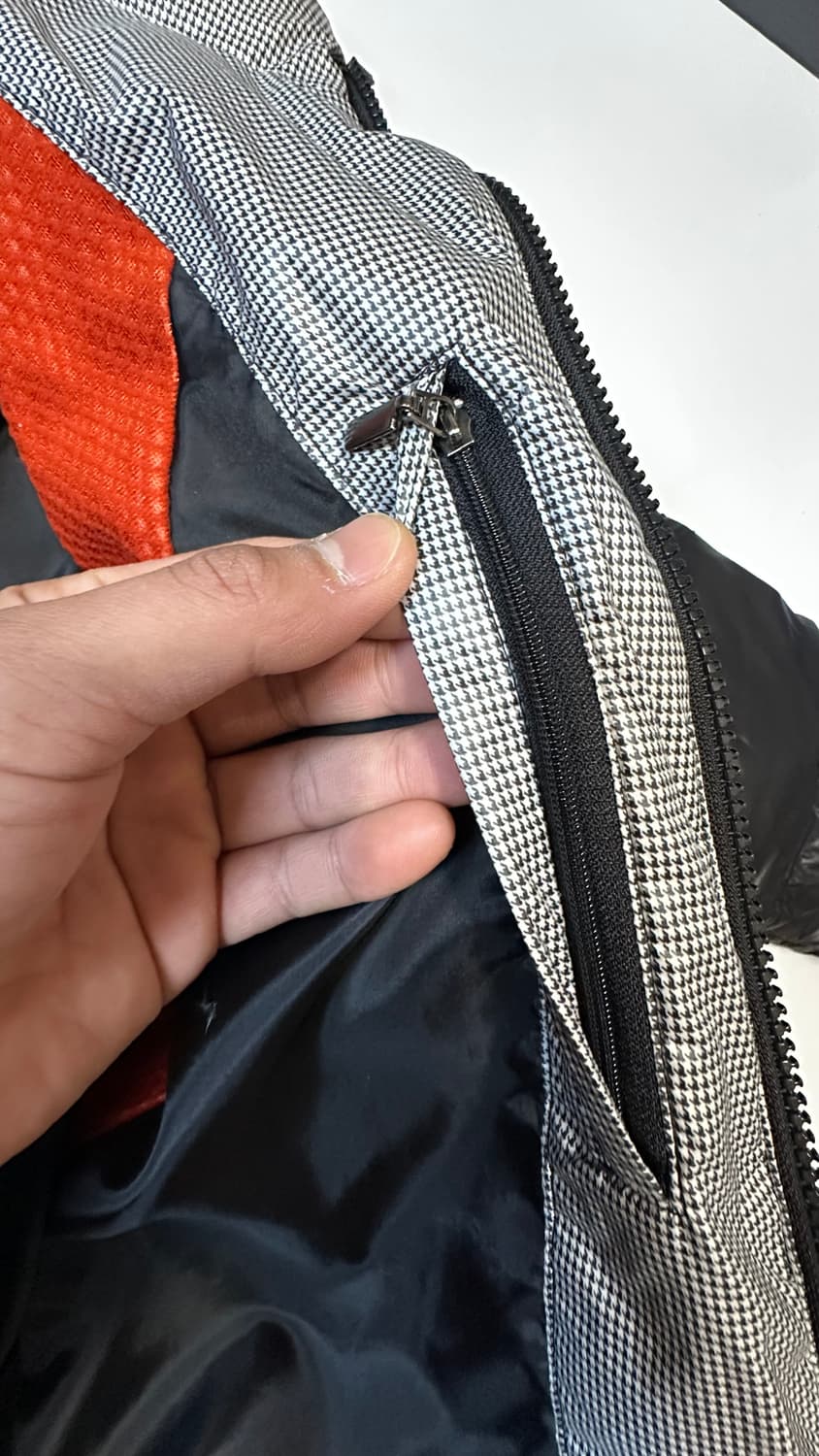 아디다스 블랙 패딩 점퍼 상품이미지5