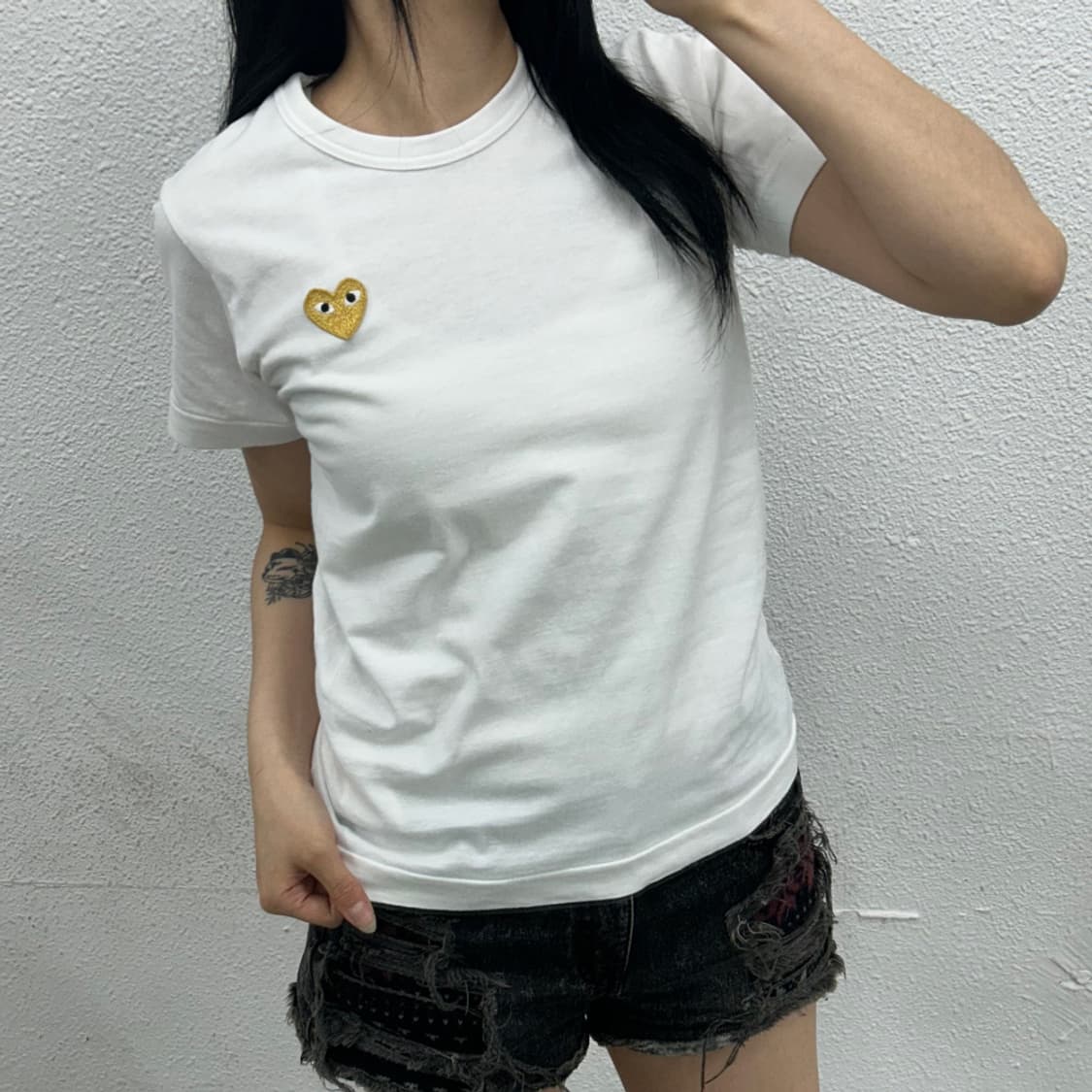 꼼데가르송 미니 하트 와펜 화이트 반팔 M 상품이미지1