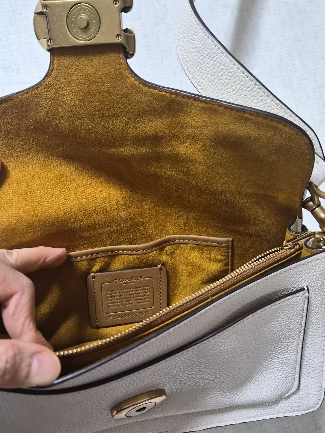 코치 태비숄더백 상품이미지7