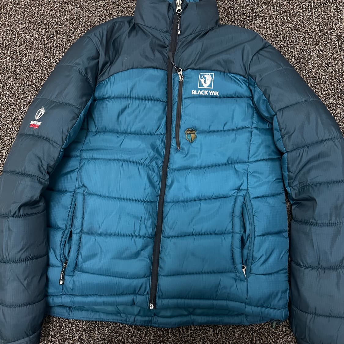 블랙야크 숏 패딩 점퍼 95(M) 상품이미지2