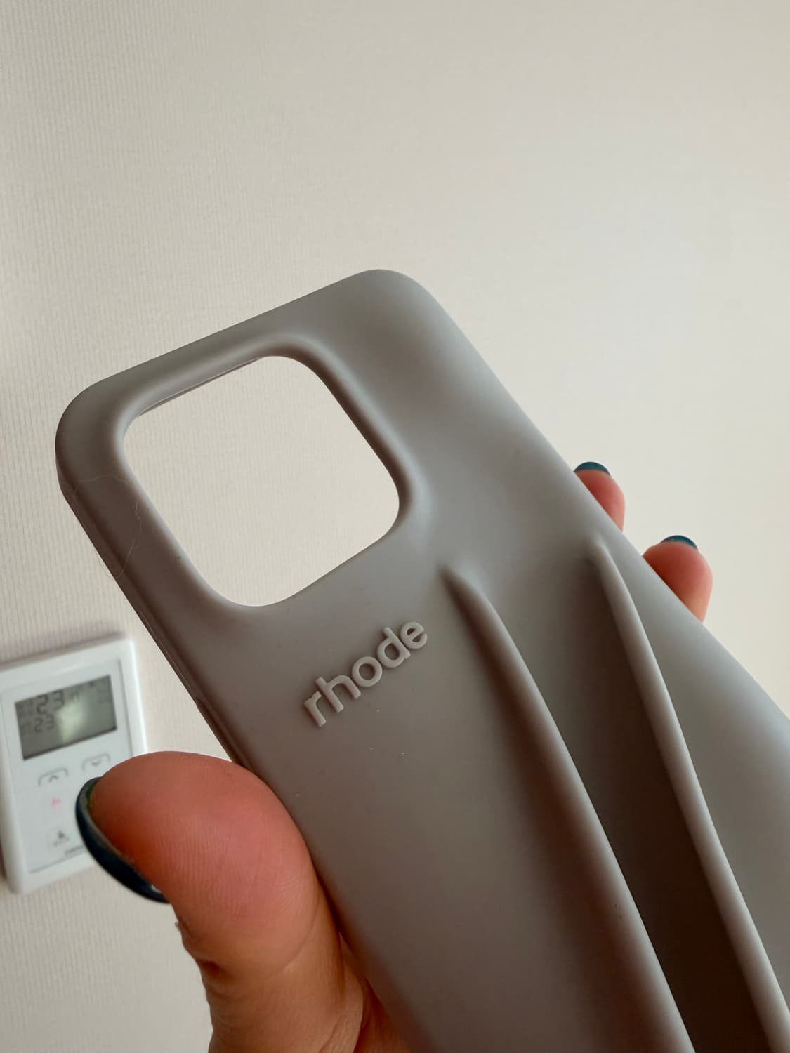 rhode 립 케이스 헤일리비버 로드 상품이미지2