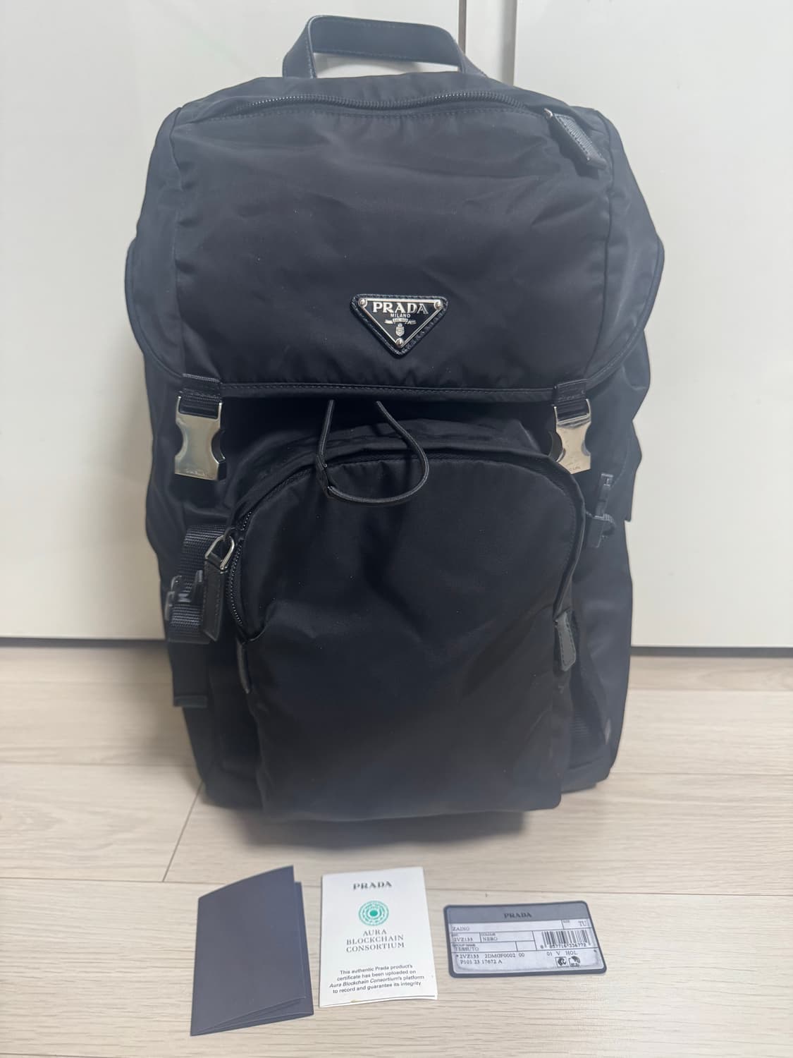 프라다 나일론 백팩팝니다 상품이미지1
