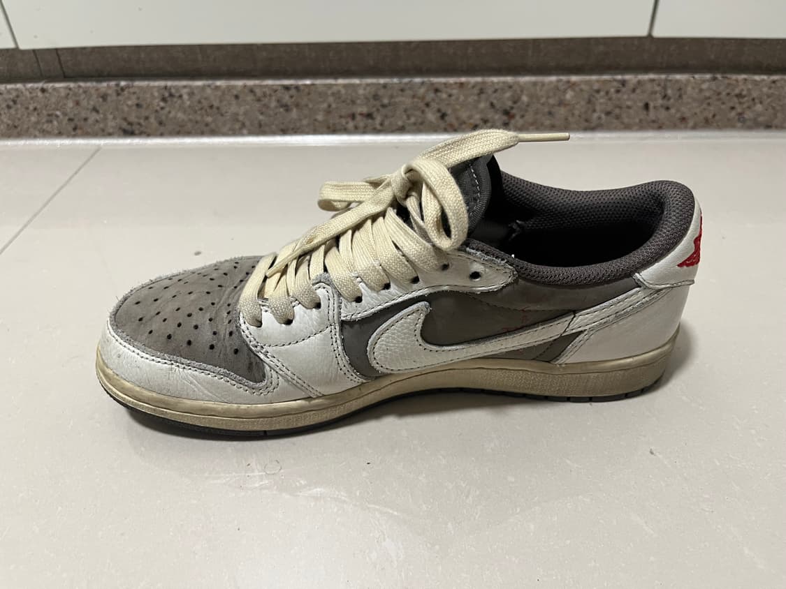 조던 1 x 트래비스 스캇 레트로 로우 OG SP 세일 앤 리저록  상품이미지5