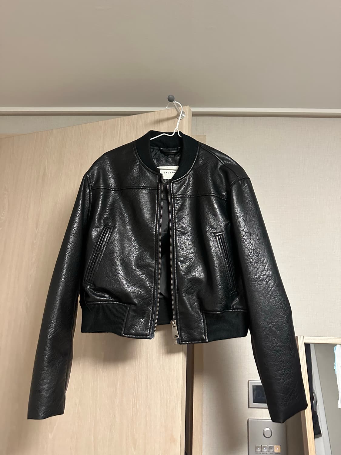 BASIC SINGLE CROP LEATHER BLOUSON_BLACK 상품이미지1