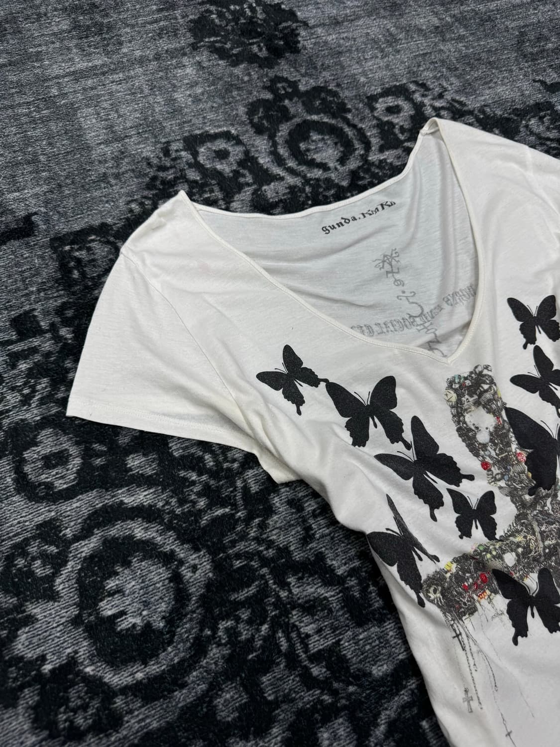 Kmrii X Gunda 00s archive cross t shirts 상품이미지2