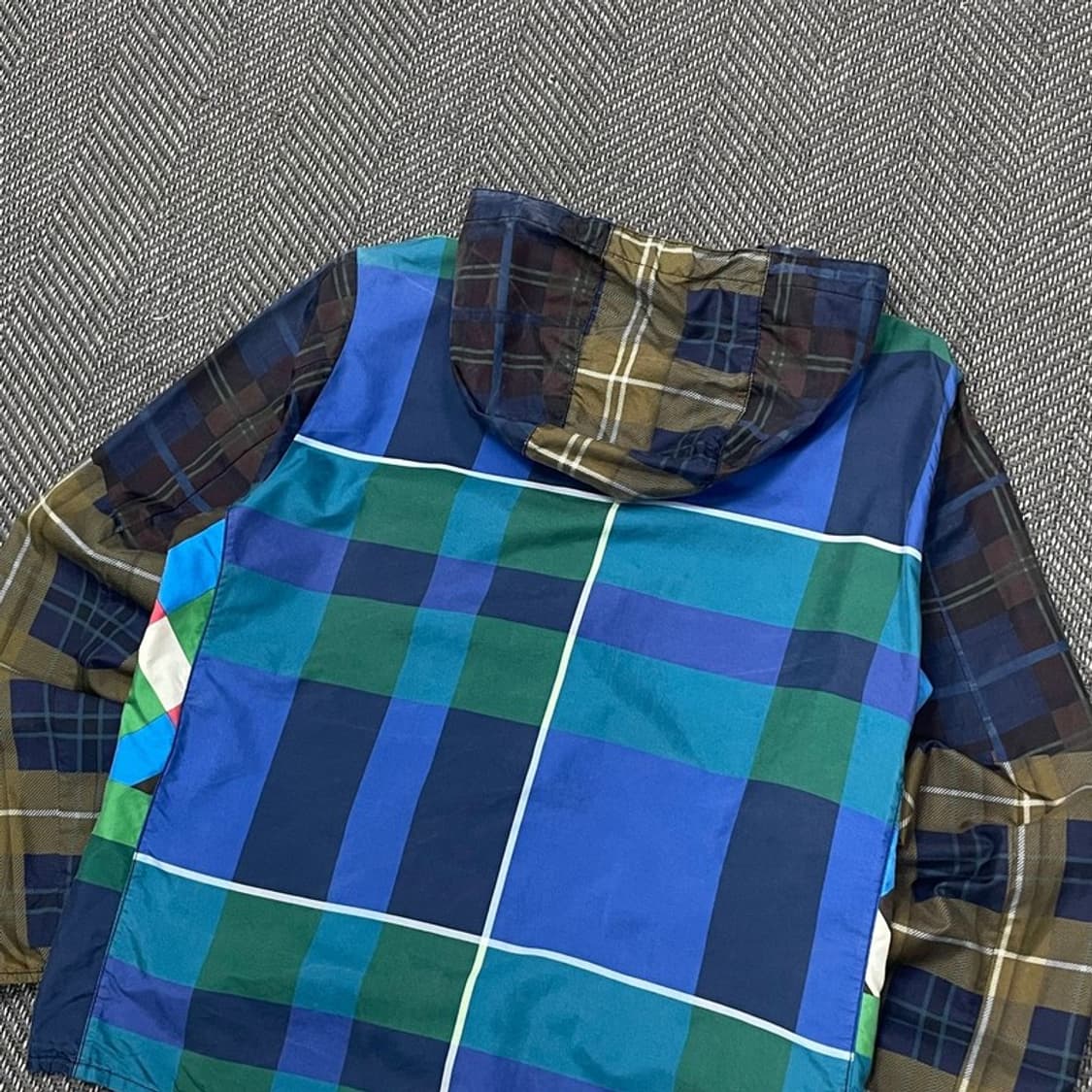 피에르 루이 마시아 패턴 바람막이 v0296 상품이미지5