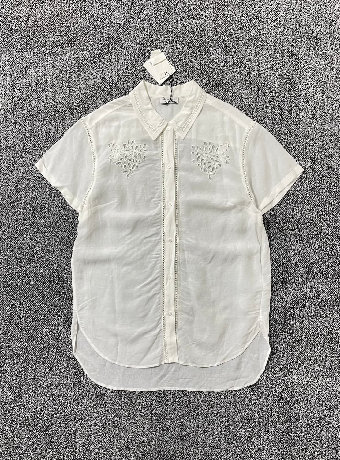 빈티지9. (새상품) SANDRO 산드로 펀칭 시스루 블라우스 모리걸 상품이미지1