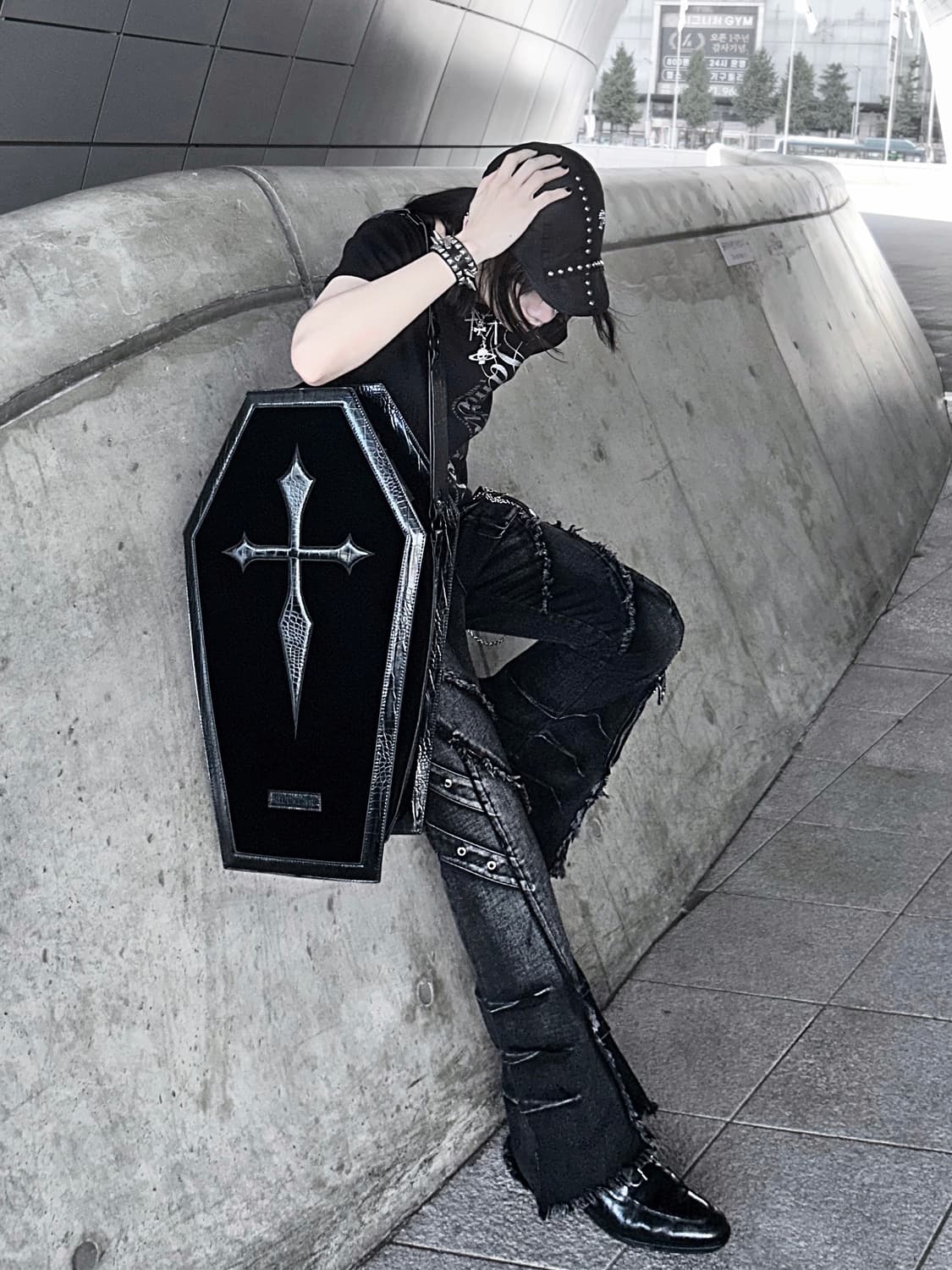 크로스 스터드 헌팅캡 펑크 y2k 상품이미지1