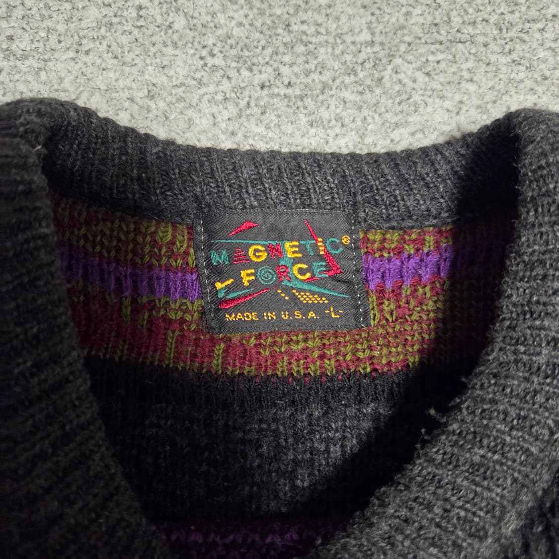 90's Made in USA Magnetic Force 니트 L-XL 상품이미지3