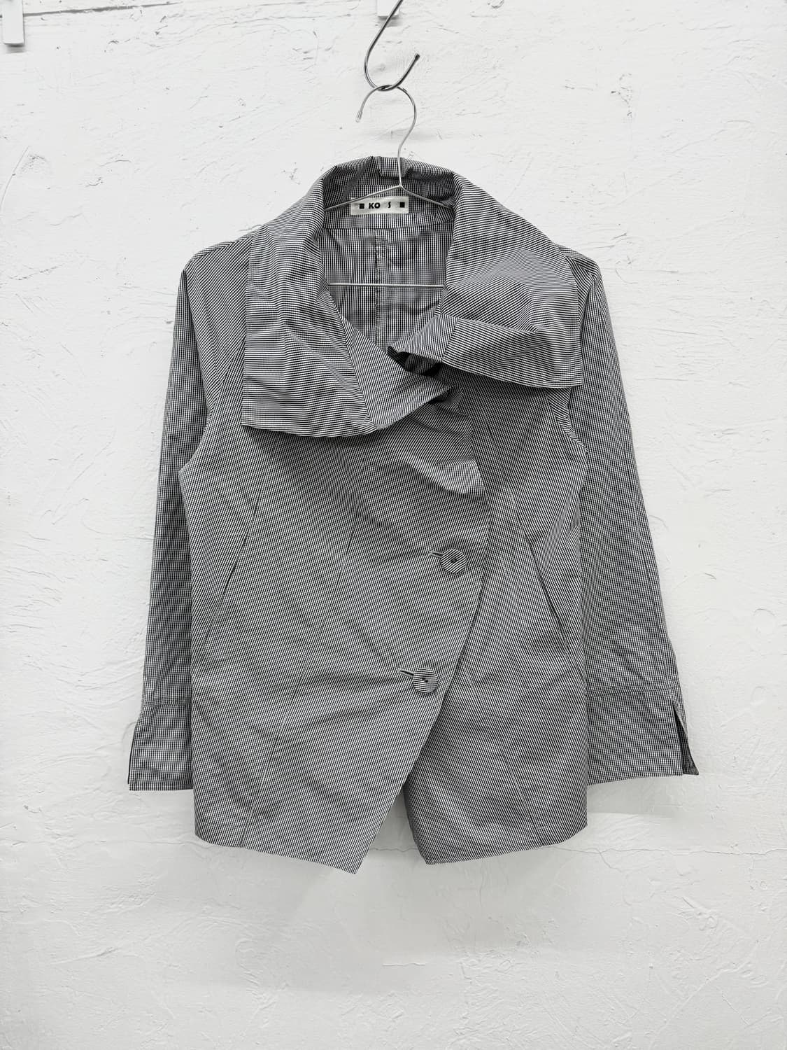 koos 커브 버튼 체크 자켓 상품이미지1