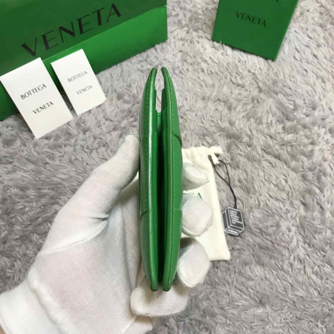 {클로젯}[크림 풀구성]보테가베네타 맥시 인트레치아토 오거나이저 그린 상품이미지8