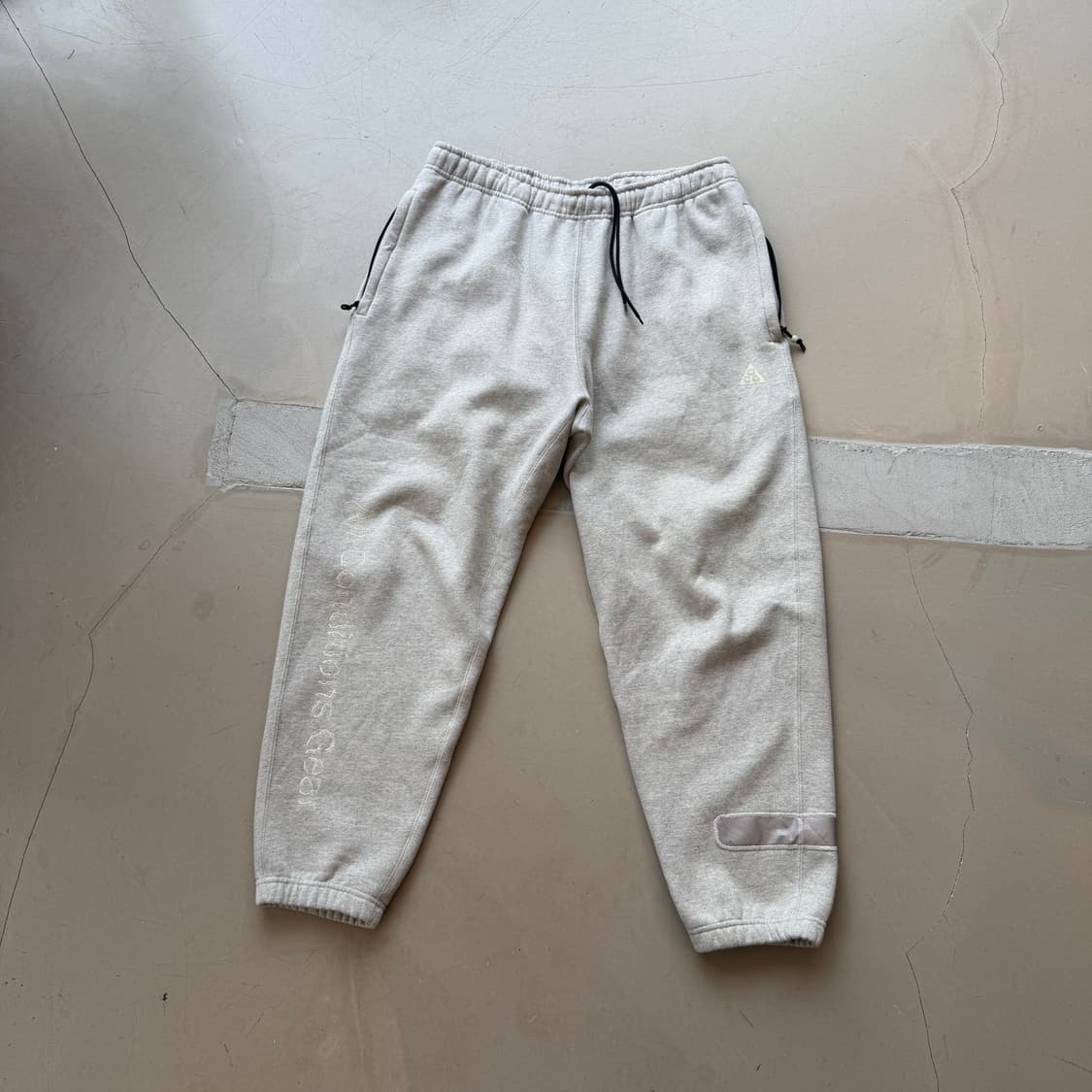 나이키 acg 써마핏 스웻팬츠 상품이미지2