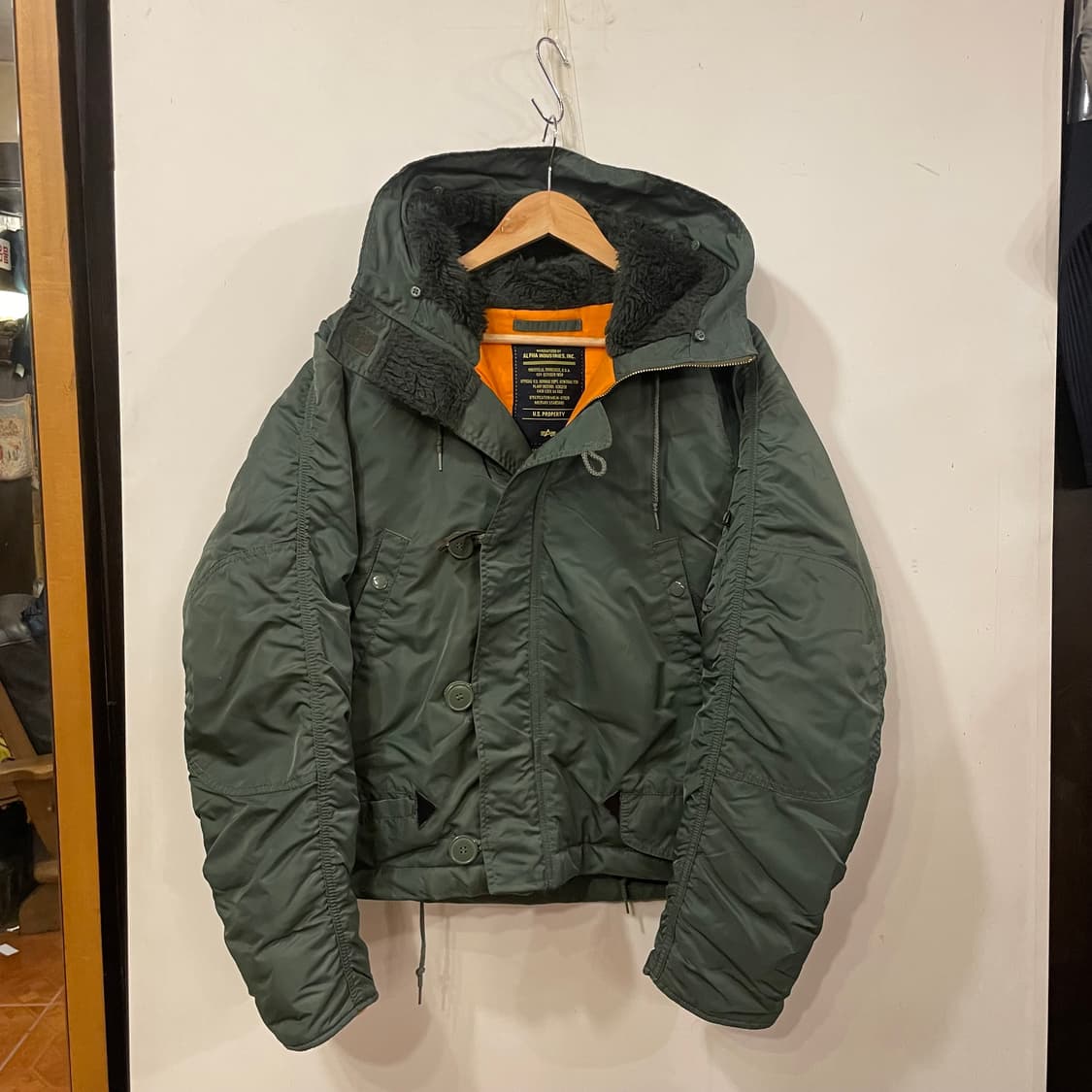 알파인더스트리 리메이크 크롭봄버 L 상품이미지3