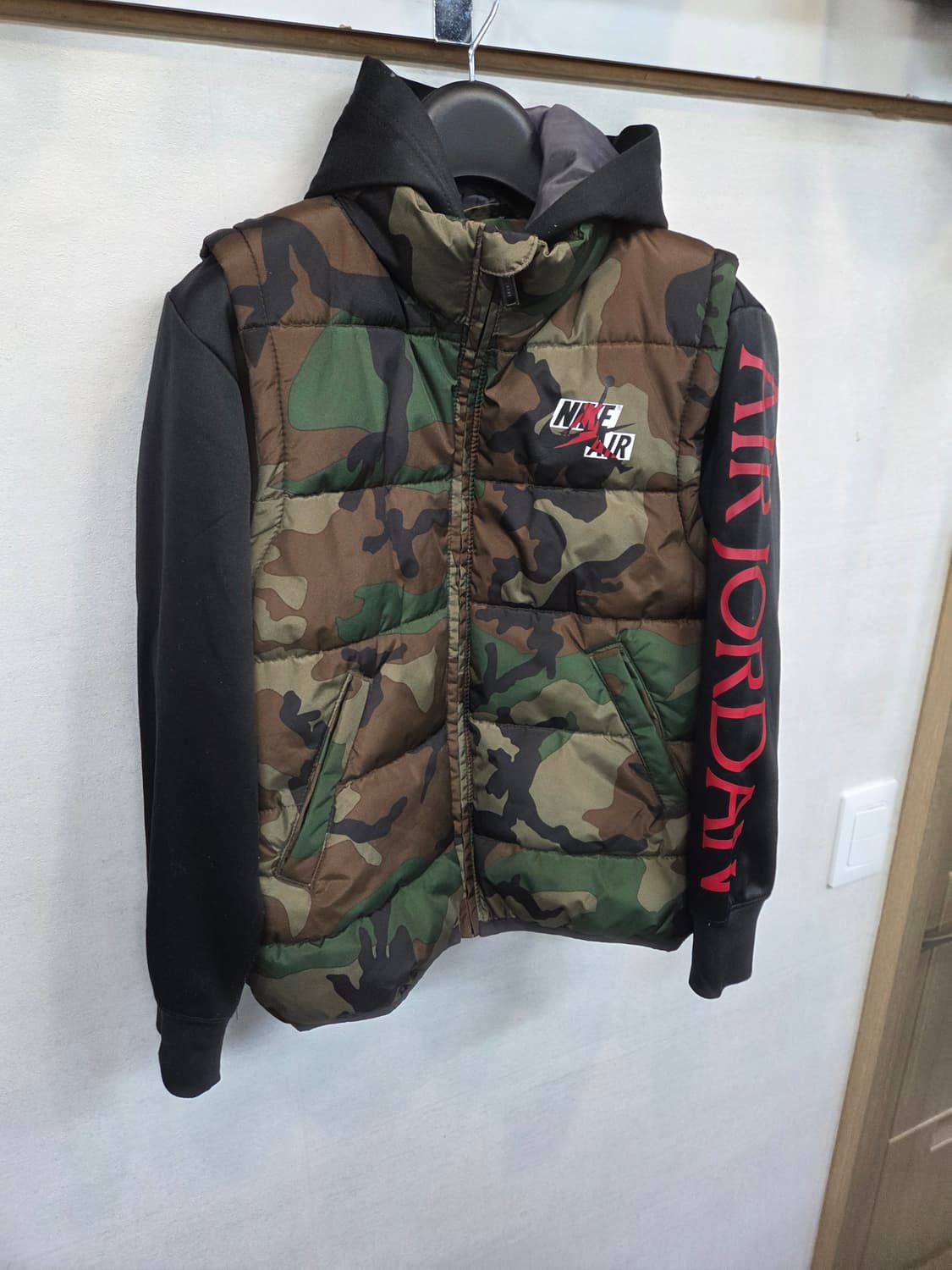 조던 키즈 주니어 카모 패딩조끼 후드 일체형 8~10 상품이미지5