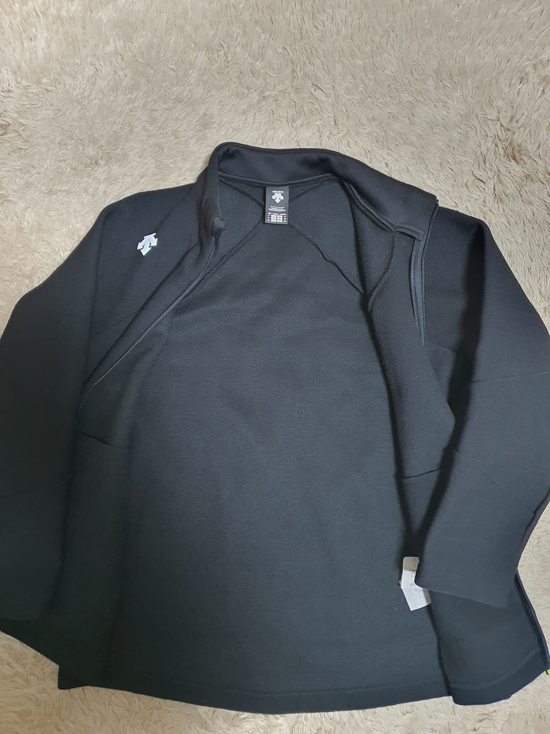 데상트 집업 런닝 자켓 상태좋고 깨끗해요 사이즈 95 상품이미지2