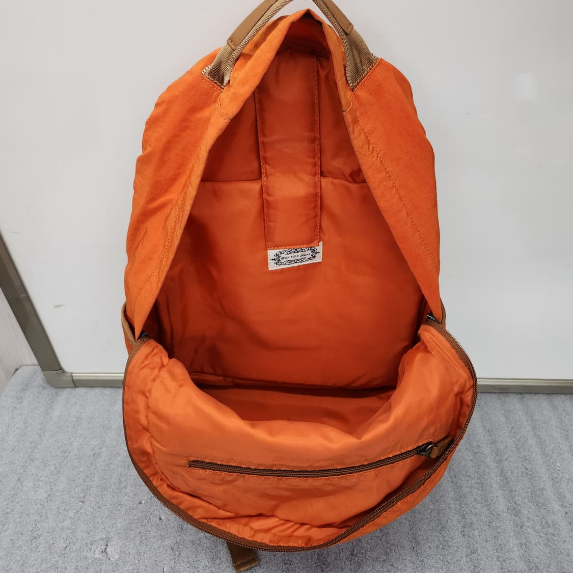 빈폴 정품 백팩 오렌지 38x31x16cm 상품이미지8