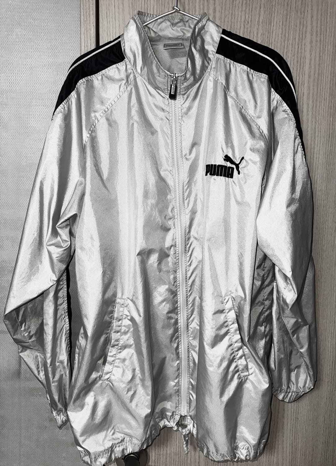 가격제안 받음) 푸마 바람막이 져지  상품이미지1
