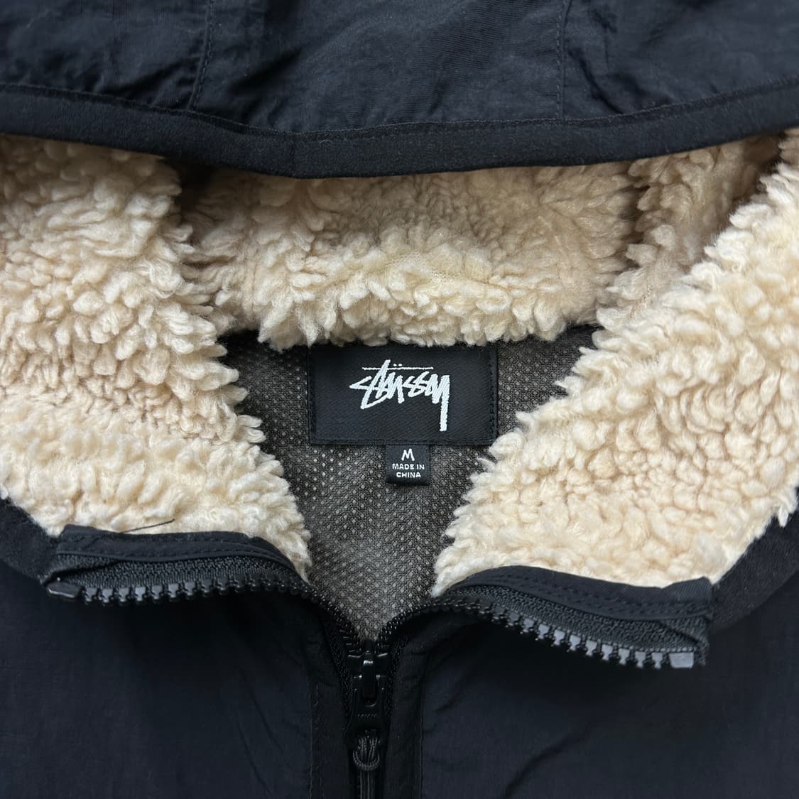 STUSSY 스투시 쉐르파 패널드 후드 자켓 상품이미지3