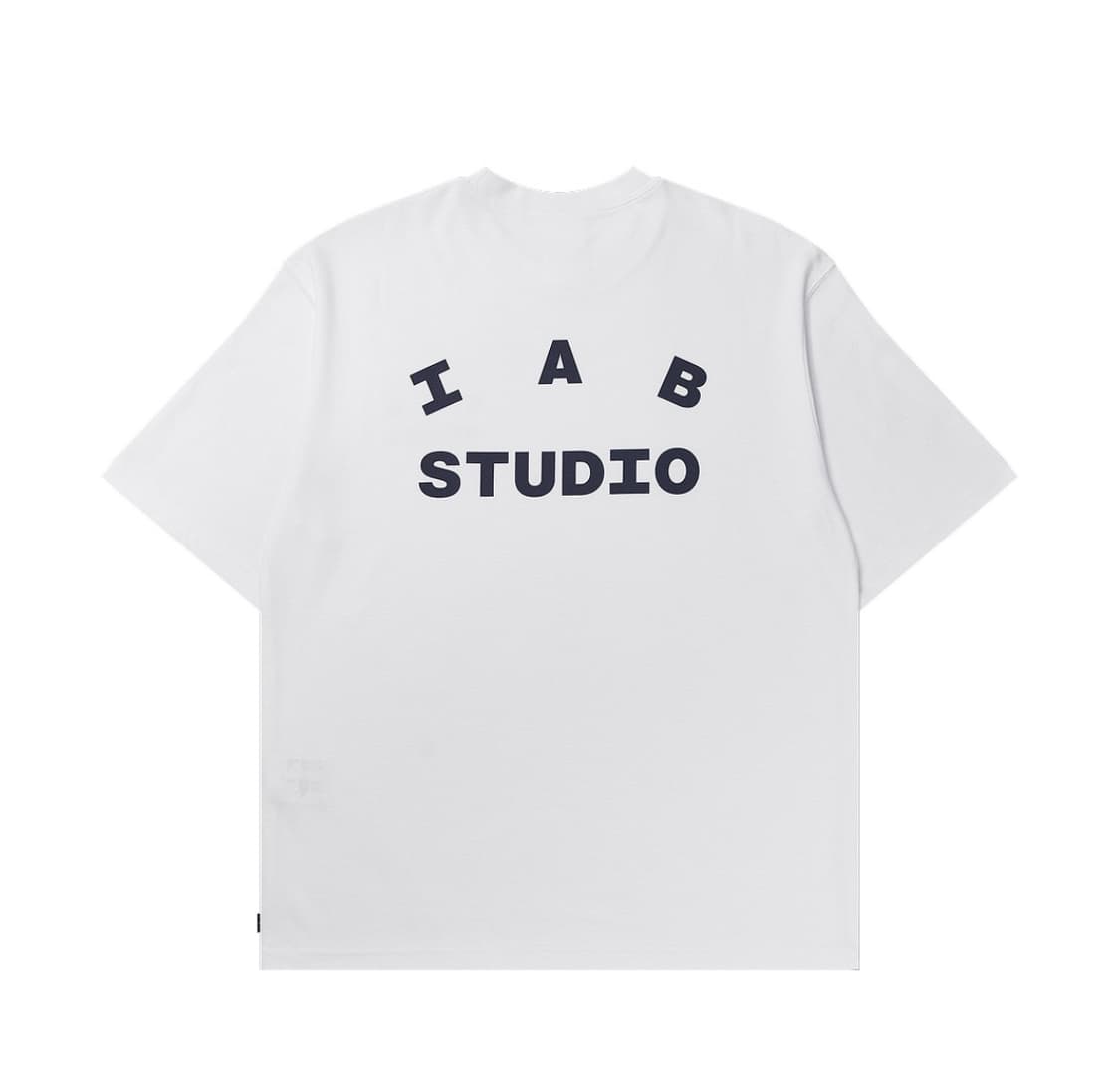 (새상품) 아이앱 스튜디오 티셔츠 화이트 네이비_XL 상품이미지1