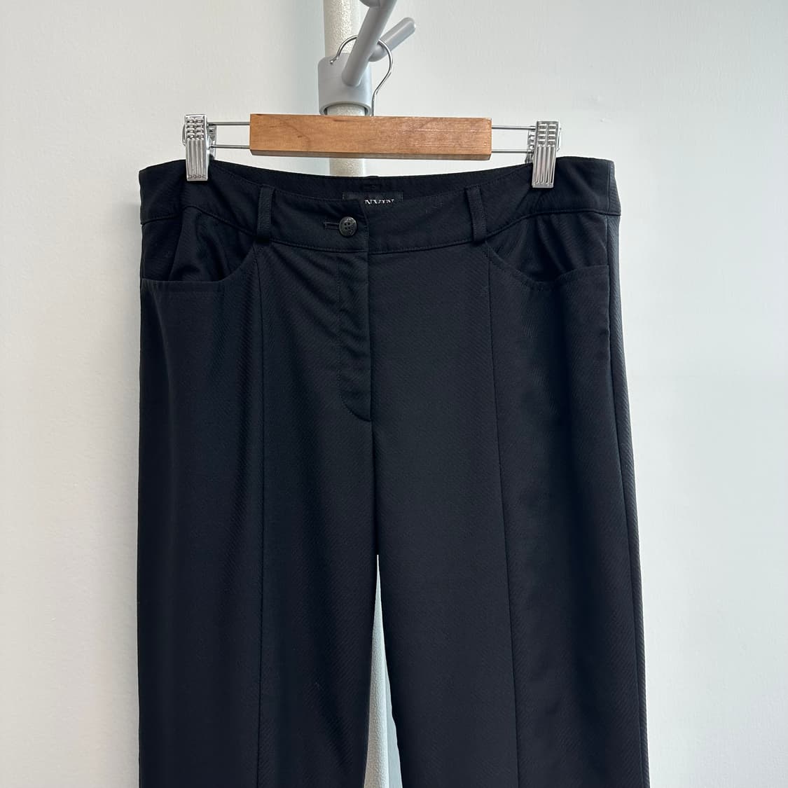 랑방 절개 디자인 울 슬랙스 상품이미지2