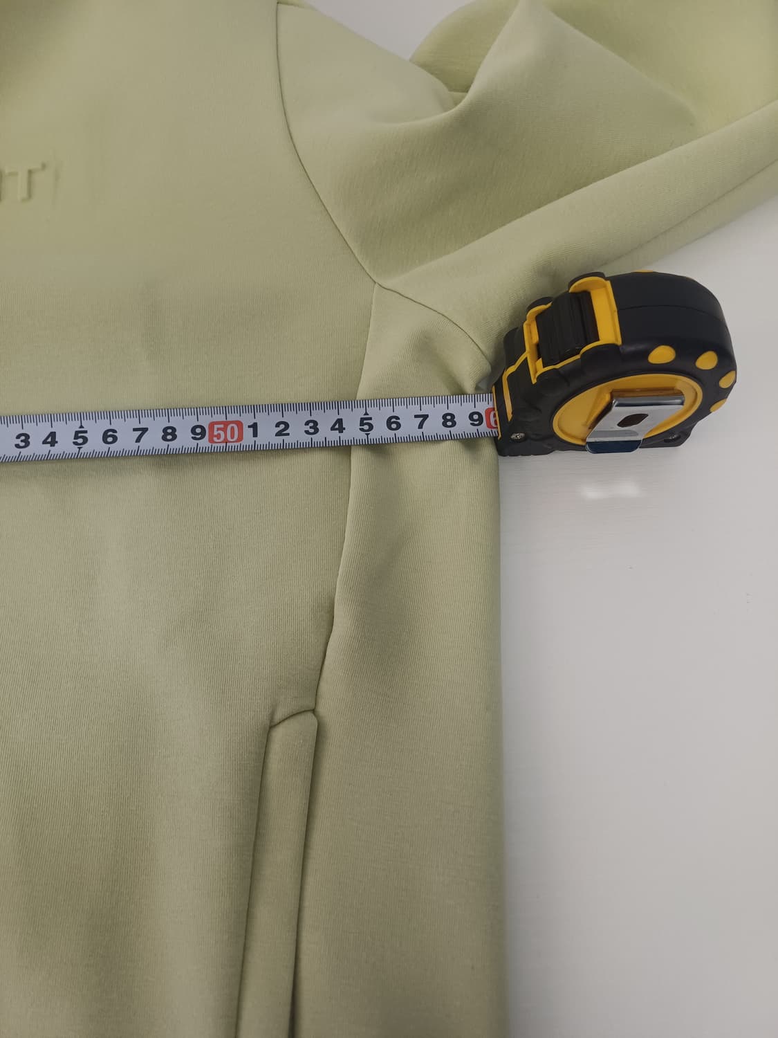 [S급/105] 질스튜어트 스포츠 뉴욕 시그니처 엠보 로고 후드 (레몬) 상품이미지9