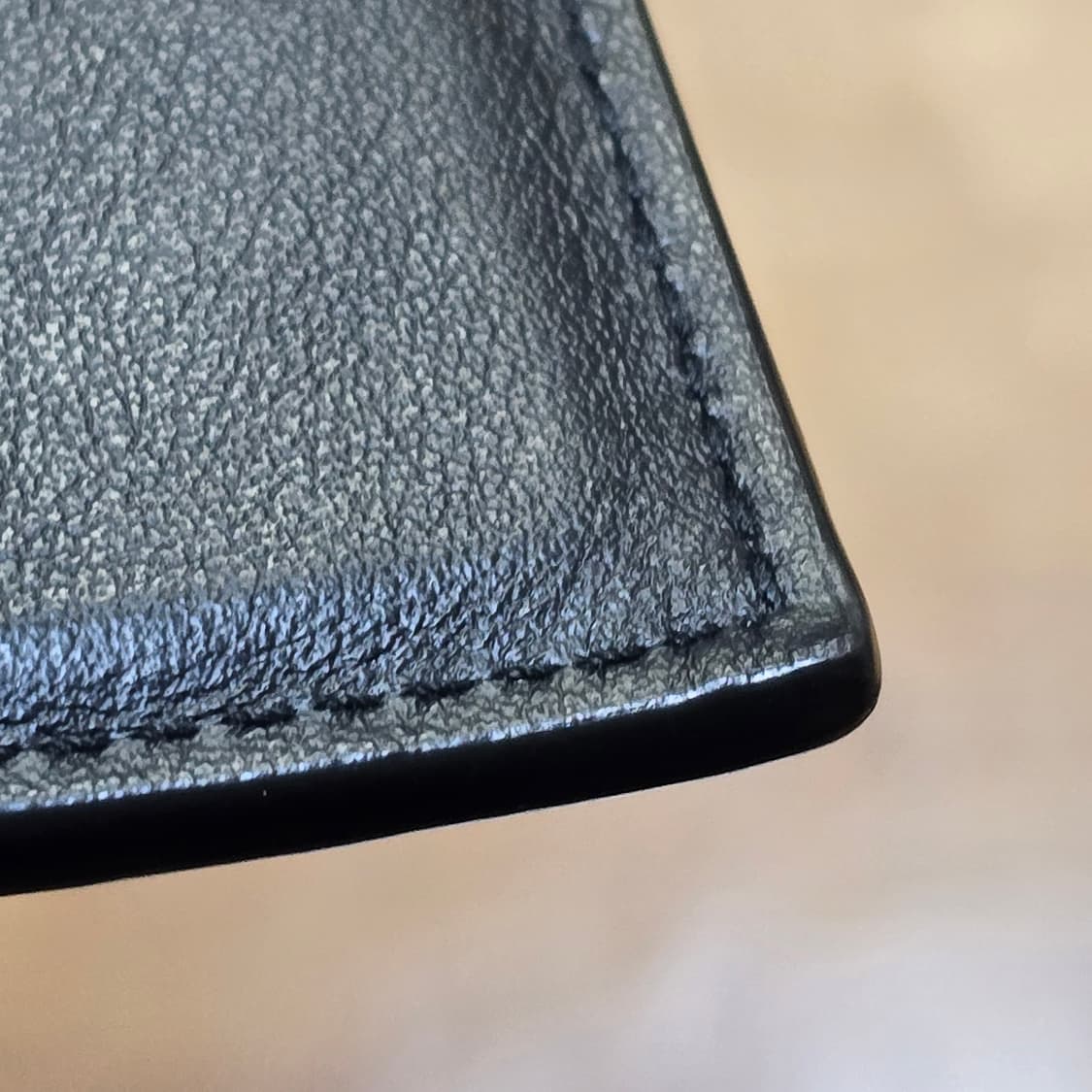 보테가베네타 카세트 맥시 플랩 오거나이저 카드지갑 상품이미지5