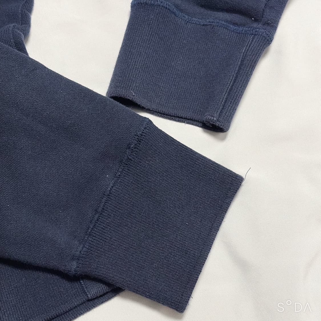 톰브라운 네이비 사선 맨투맨 [4] 상품이미지10