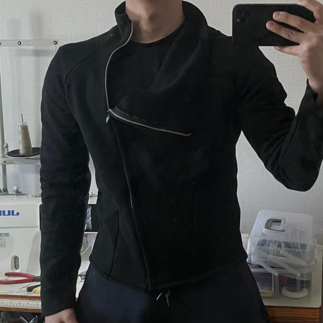 Bias Zipper Sweat Jacket 상품이미지1