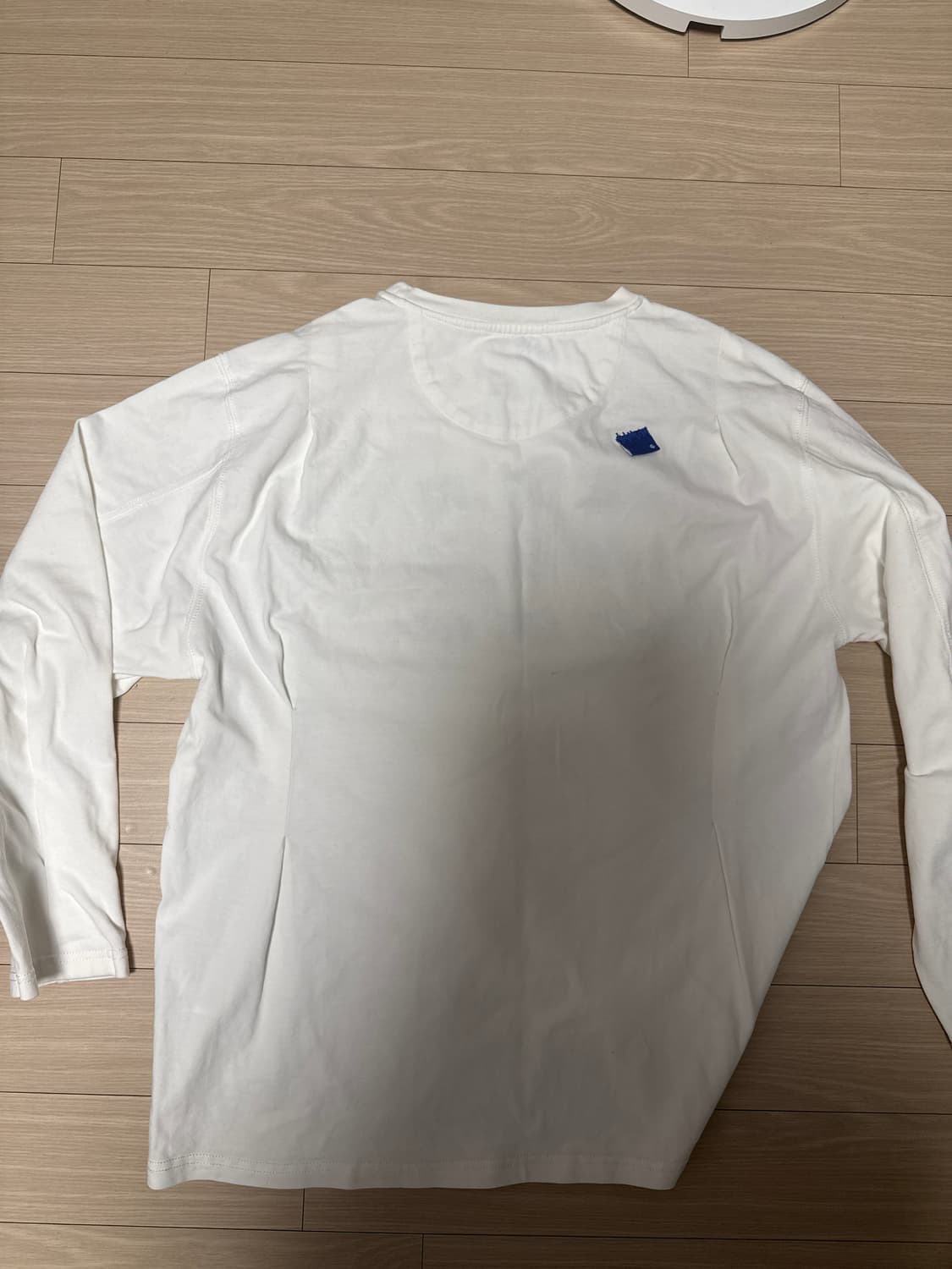 아더에러 롱슬리브 상품이미지2